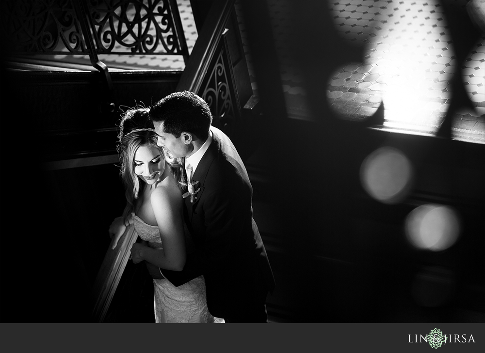 12-old-courthouse-electra-cruises-wedding-photographer-couple-session-photos