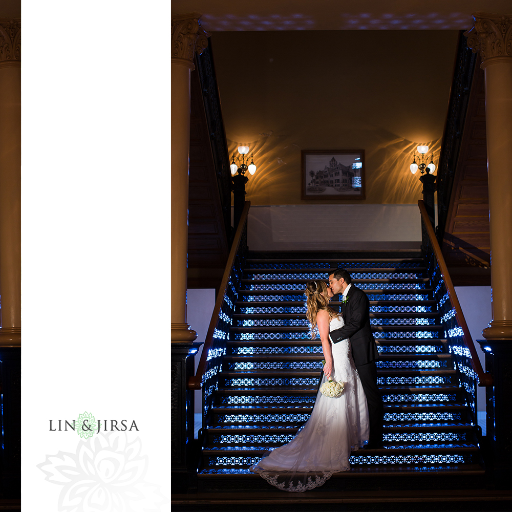 13-old-courthouse-electra-cruises-wedding-photographer-couple-session-photos