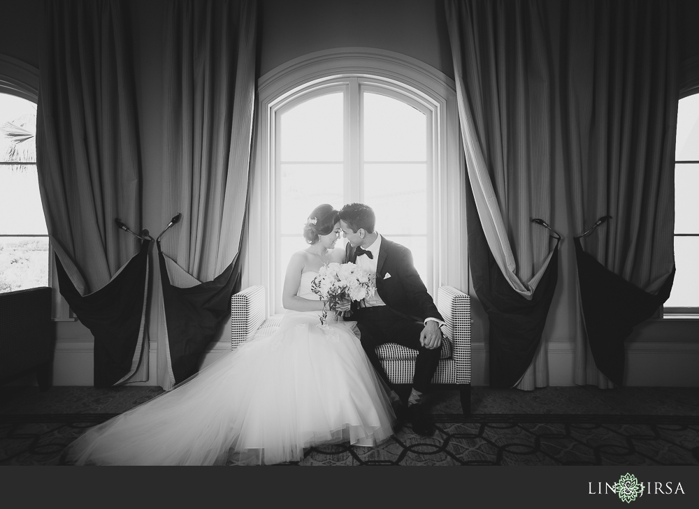 17-st-regis-monarch-beach-wedding-photographer-first-look-wedding-party-couple-session-photos
