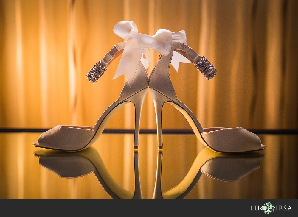 01-earl-burns-miller-japanese-garden-wedding-photographer-getting-ready-photos