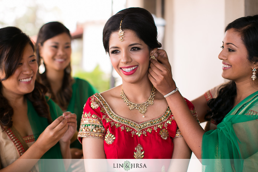 02-the-athenaeum-pasadena-indian-wedding-photographer-getting-ready-photos