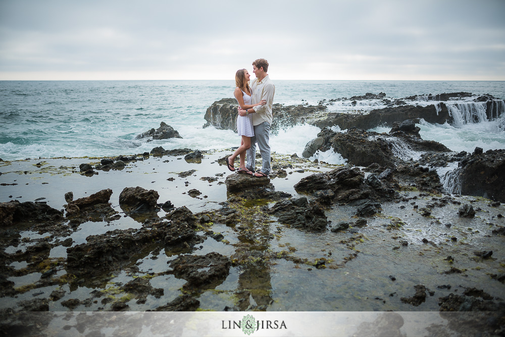 05-laguna-beach-engagement-photographer