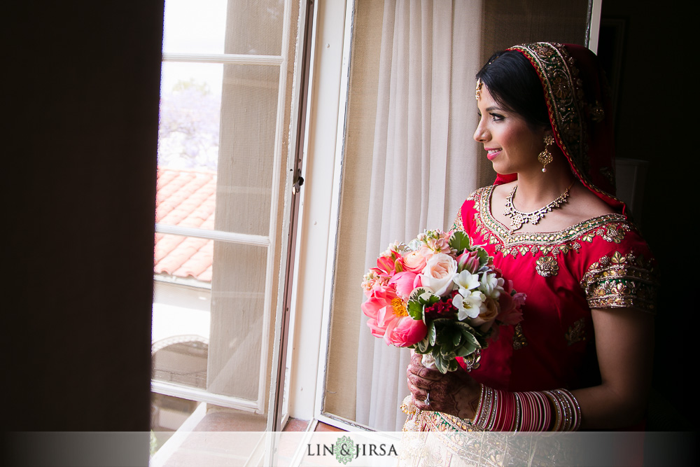 19-the-athenaeum-pasadena-indian-wedding-photographer-baraat-photos
