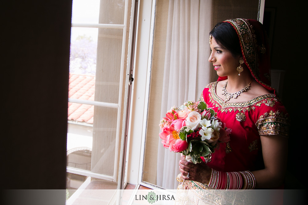 19-the-athenaeum-pasadena-indian-wedding-photographer-baraat-photos