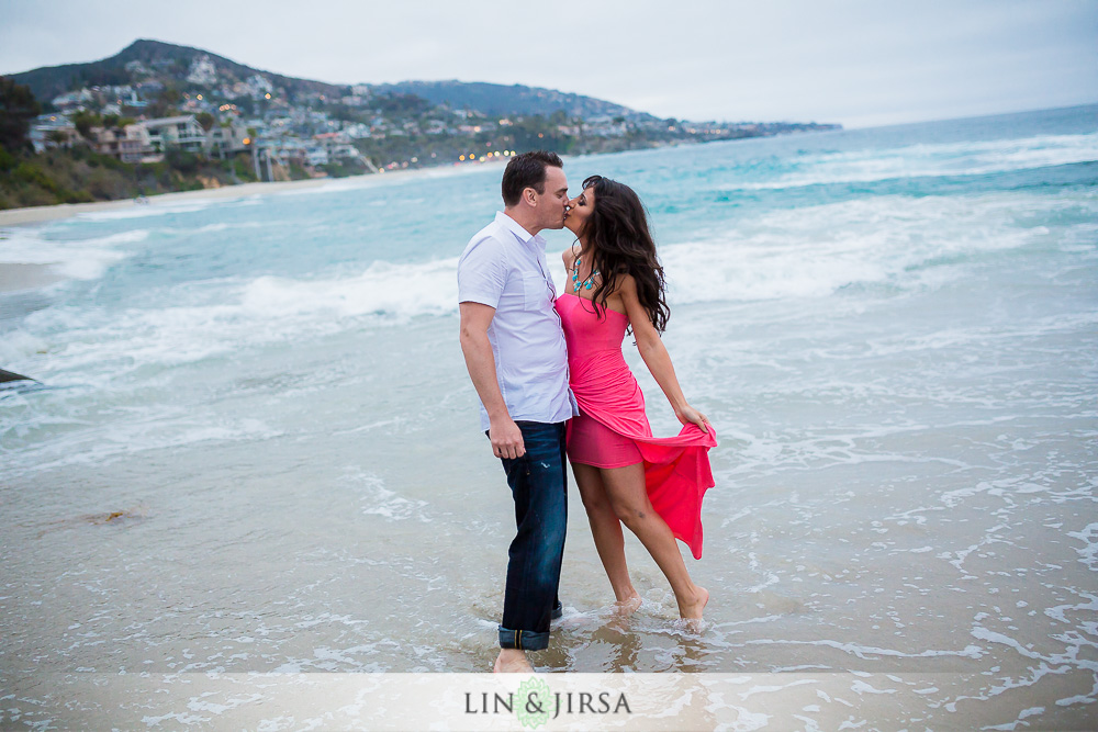 20-laguna-beach-engagement-photographer