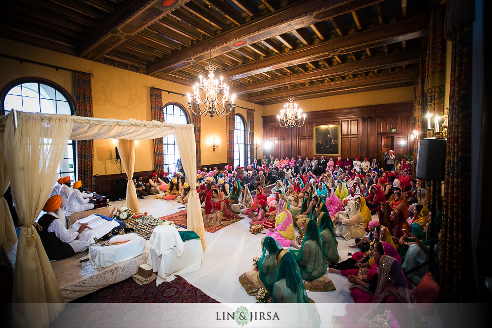 29-the-athenaeum-pasadena-indian-wedding-photographer-wedding-ceremony-photos