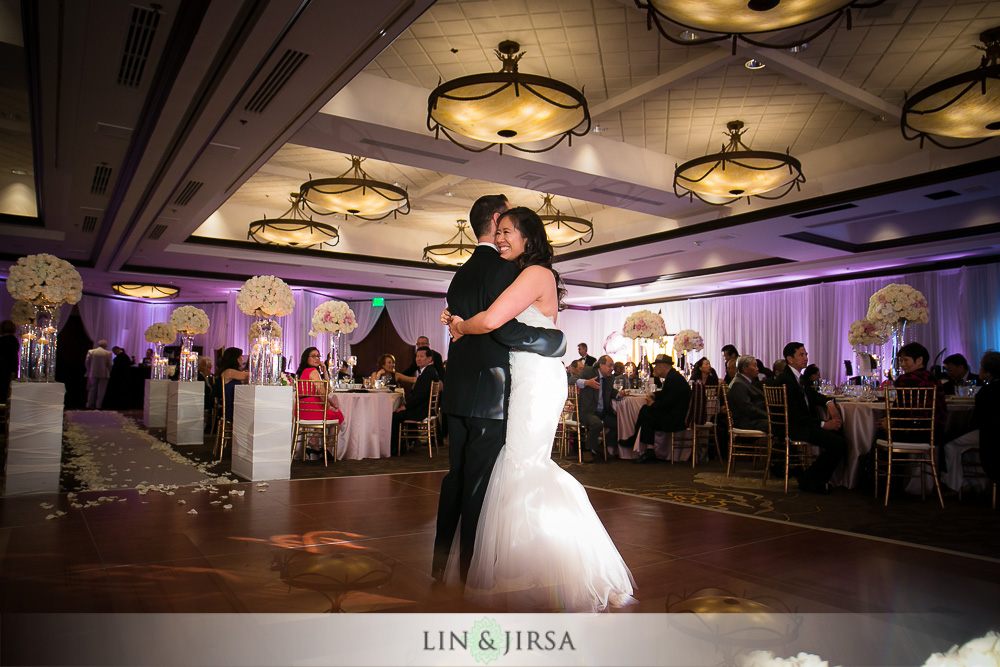 32-earl-burns-miller-japanese-garden-wedding-photographer-wedding-reception-photos