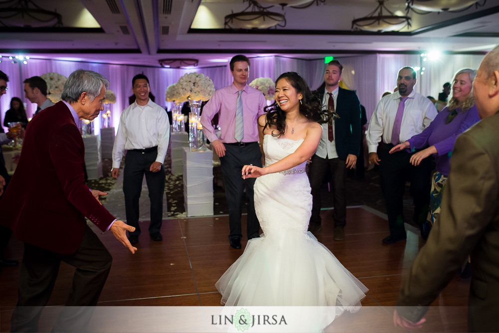40-earl-burns-miller-japanese-garden-wedding-photographer-wedding-reception-photos