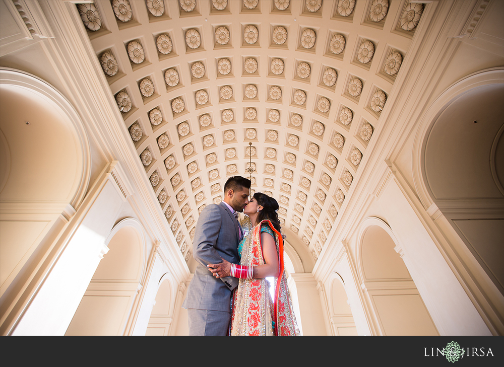 41-the-athenaeum-pasadena-indian-wedding-photographer-wedding-couple-session-photos