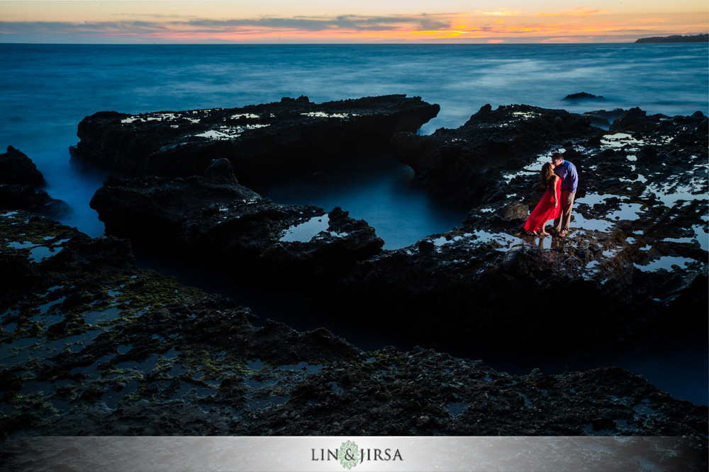 11-laguna-beach-engagement-photography