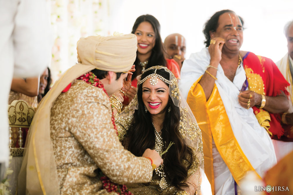 28-Huntington-Beach-Hyatt-Indian-Wedding-Photography