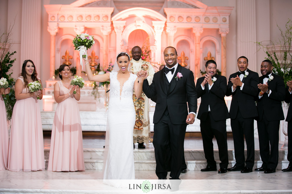 28-vibiana-los-angeles-wedding-photographer-wedding-ceremony-photos