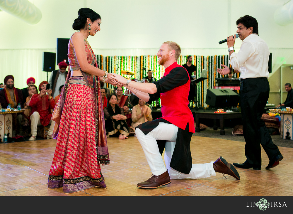 35-hotel-ivine-sangeet-photographer