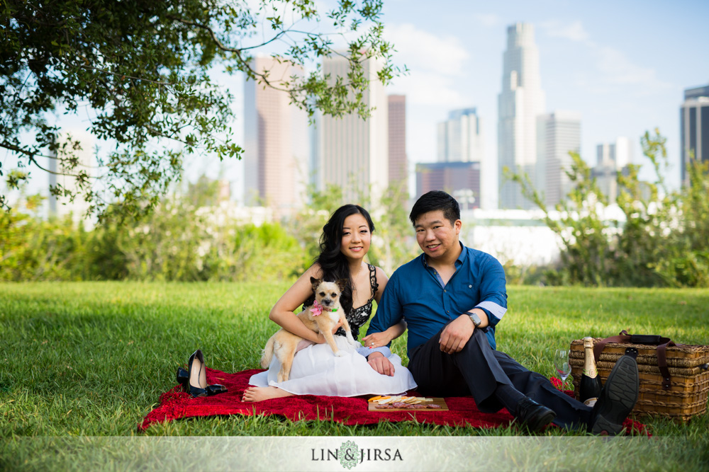 01-downtown-los-angeles-engagement-photographer