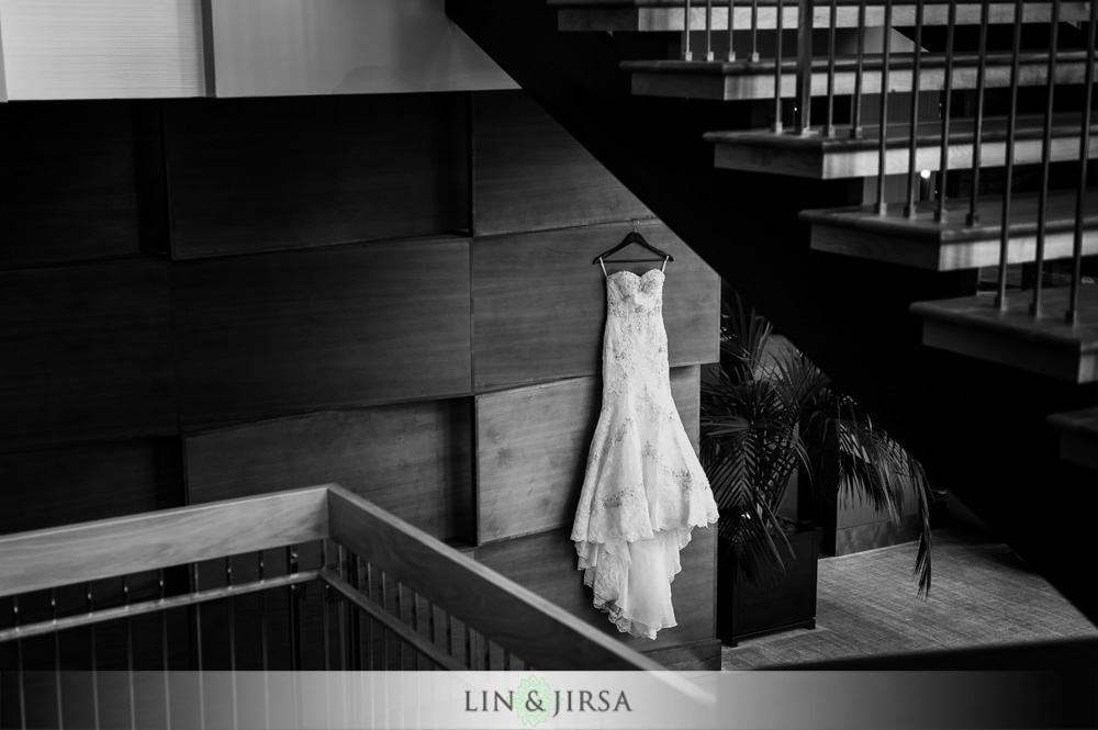 01-the-room-on-main-wedding-photography-getting-ready-photos
