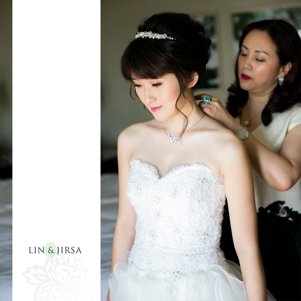 04-ritz-carlton-laguna-niguel-wedding-photographer-getting-ready-photos