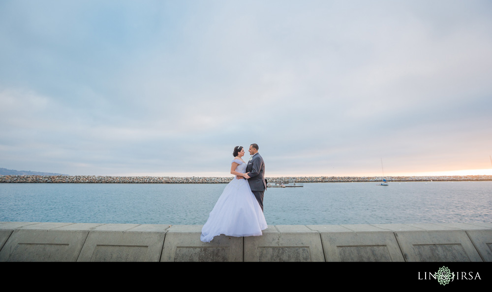 05-portofino-hotel-redondo-beach-wedding-photography-couples-session