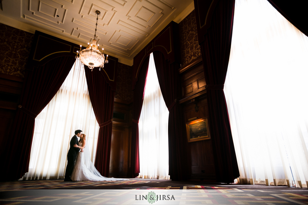 16-the-los-angeles-athletic-club-los-angeles-wedding-photographer-couple-session-photos