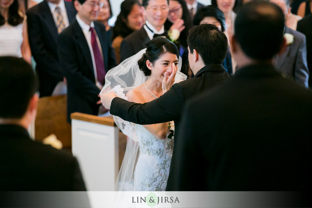 23-the-room-on-main-wedding-photography-wedding-ceremony-photos