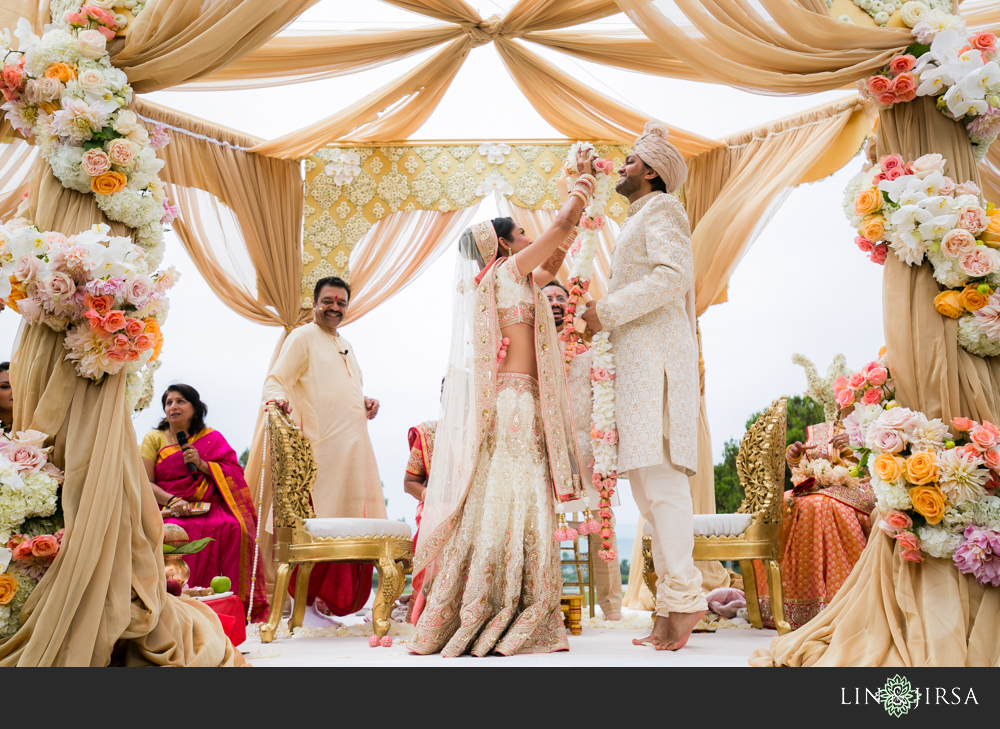 38-laguna-cliffs-marriott-indian-wedding-photographer-wedding-ceremony-photos