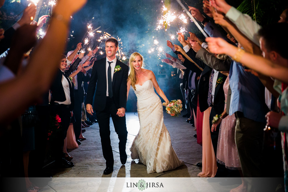 51-hartley-botanica-wedding-photographer-wedding-reception-photos