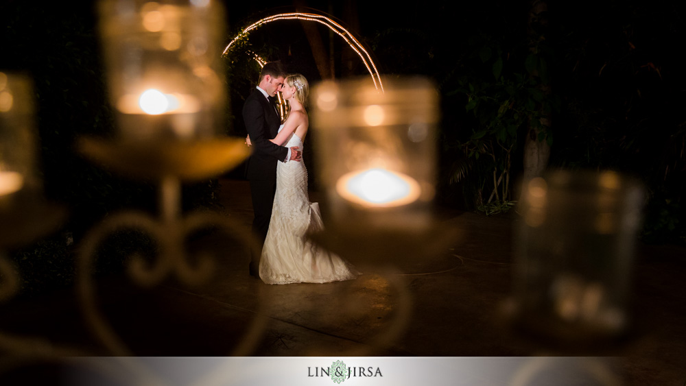 52-hartley-botanica-wedding-photographer-wedding-reception-photos