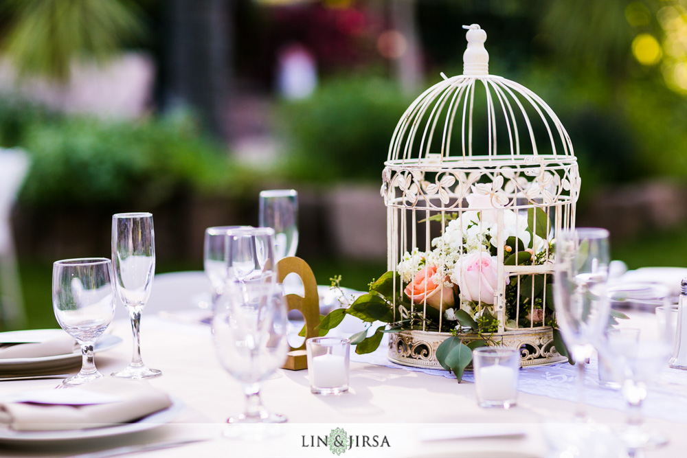 59-hartley-botanica-wedding-photographer-wedding-reception-details