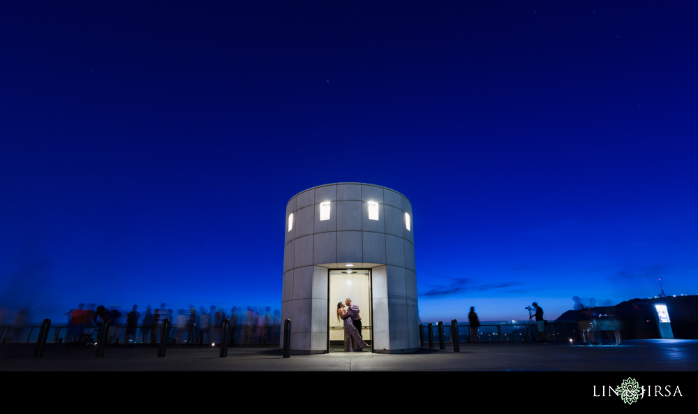 _98-los-angeles-griffith-observatory-engagement-photographer