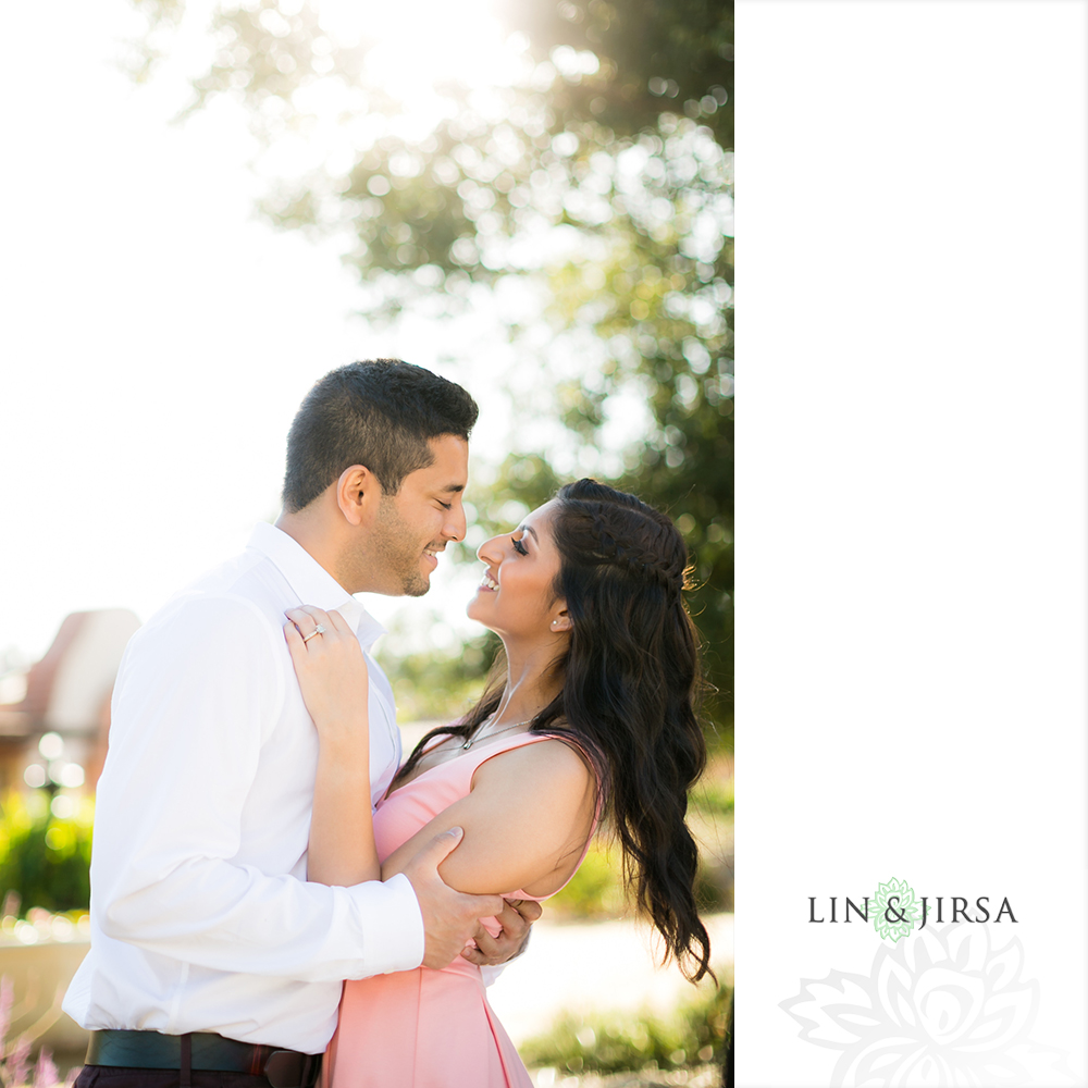 09-Mission-San-Juan-Capistrano-Engagement-Photography