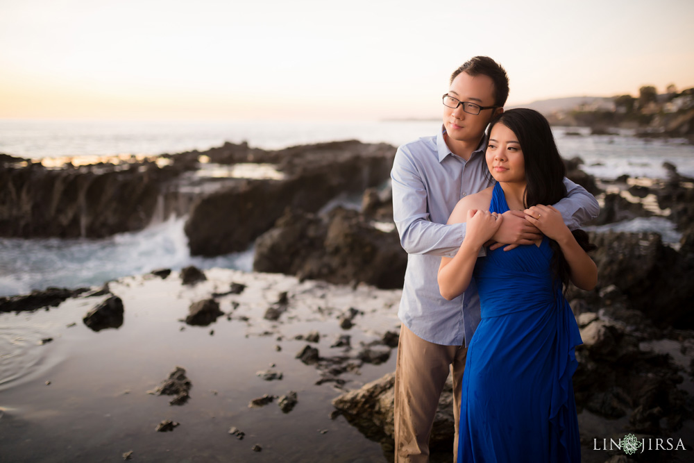 18-victoria-beach-engagement