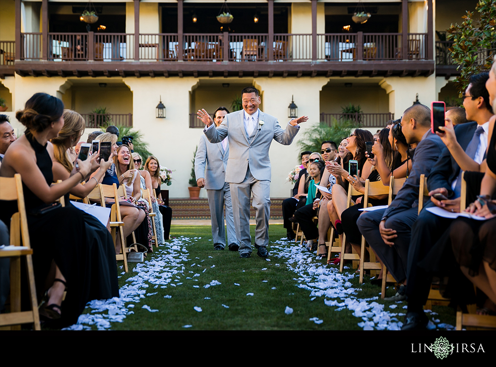 21-Estancia-La-Jolla-Hotel-Wedding-Photos