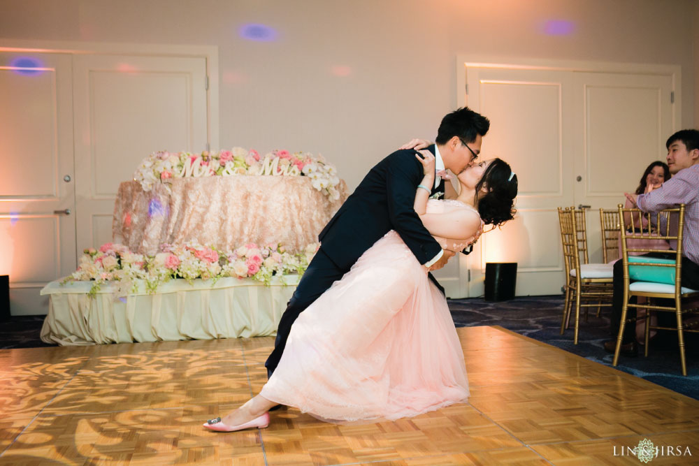 48-Newport-Beach-Marriott-Wedding-Photography