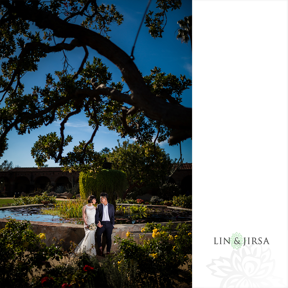 11-mission-san-juan-capistrano-wedding-portrait-photography