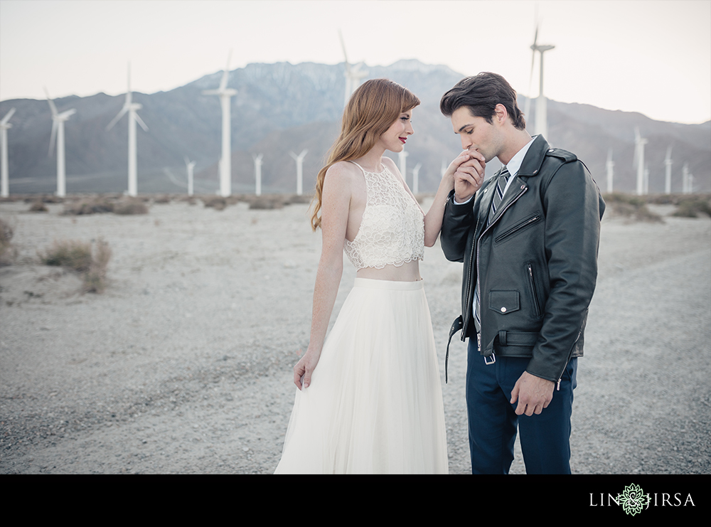 15-palm-springs-stylized-wedding-portrait-shoot