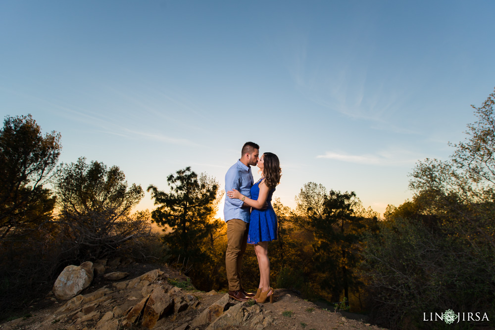 09-Griffith-Observatory-Los-Angeles-Engagement-Photography