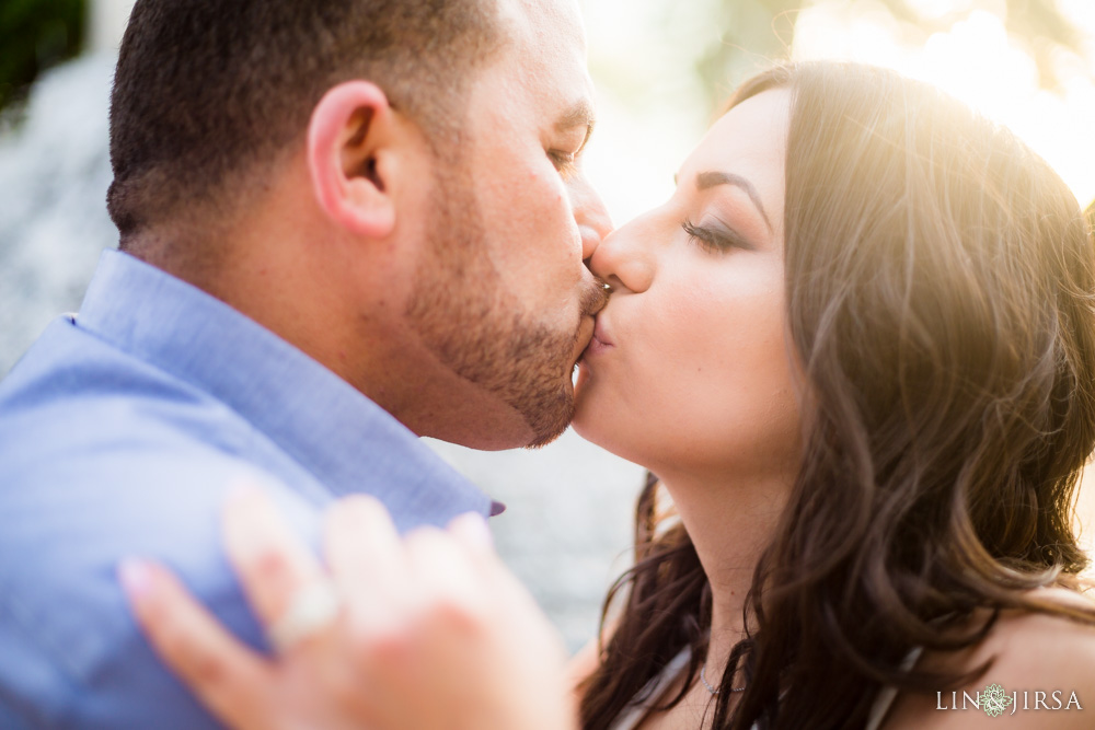 10-noguchi-gardens-orange-county-engagement-photographer