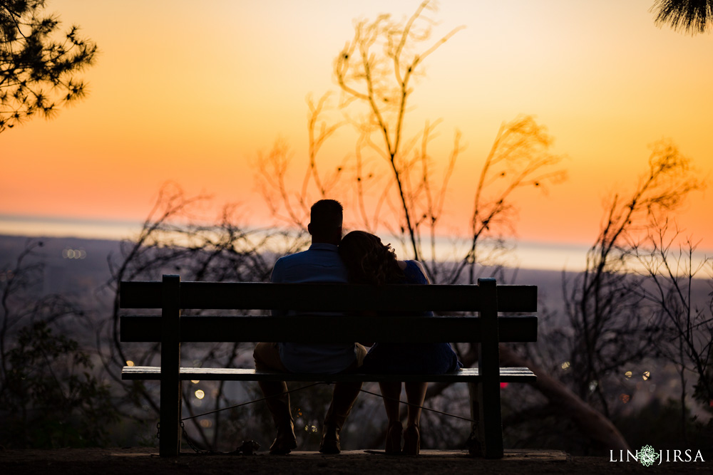 11-Griffith-Observatory-Los-Angeles-Engagement-Photography