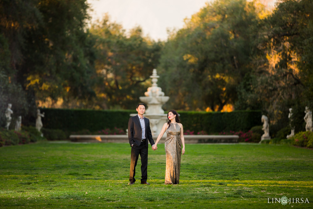 15-Huntington-Library-Los-Angeles-County-Engagement-Photography