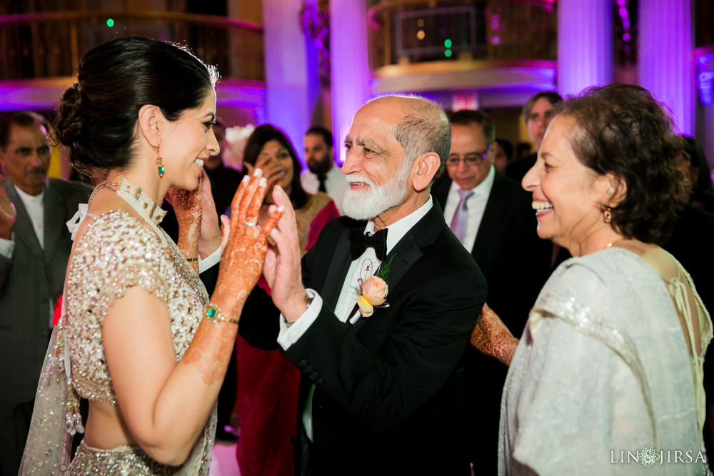 41-Biltmore-Millenium-Hotel-Los-Angeles-CA-Wedding-Photography