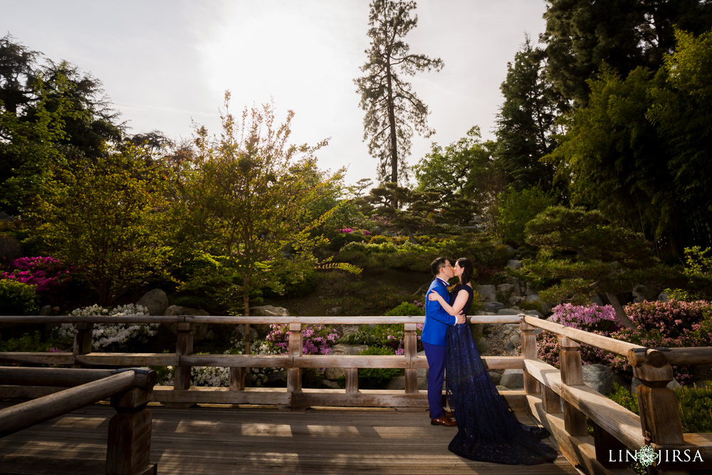 0004-huntington-library-pasadena-engagement-photographer