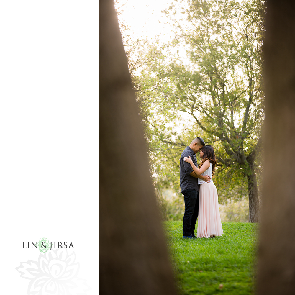 12-Downtown-Los-Angeles-Engagement-Photography