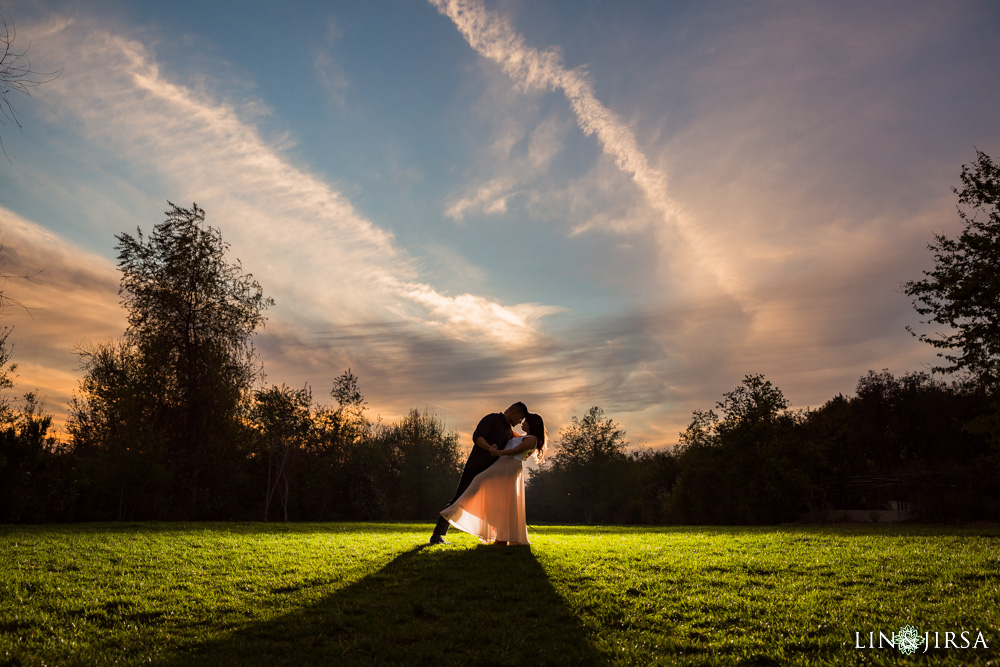 14-Downtown-Los-Angeles-Engagement-Photography