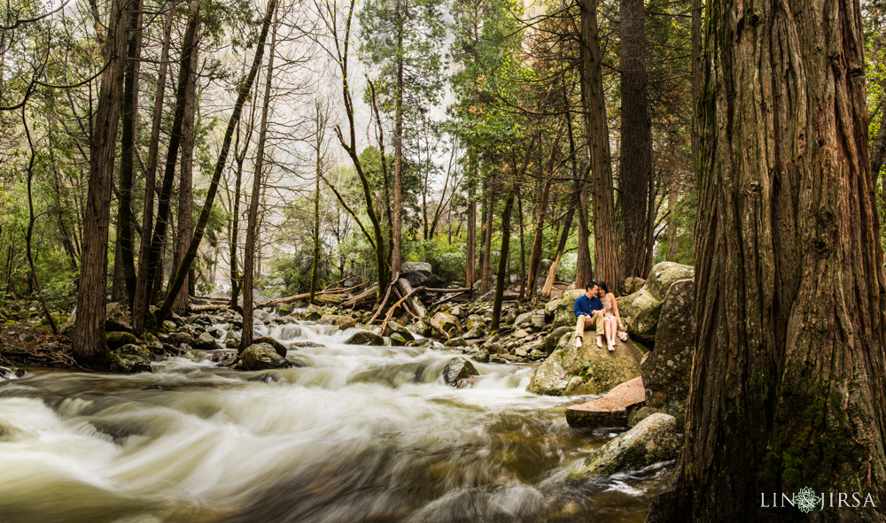 0047-LJ-Yosemite-Engagement-Photography