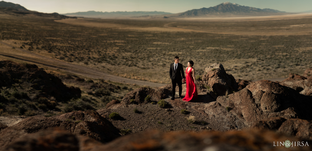 19-Bonneville-Salt-Flats-Engagement