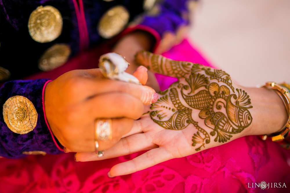 13-Palos-Verdes-Mendhi-Indian-Wedding-Photography