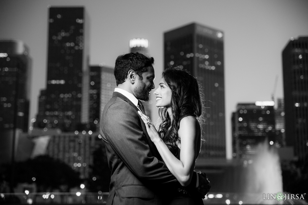 14-Downtown-Los-Angeles-Engagement-Photography