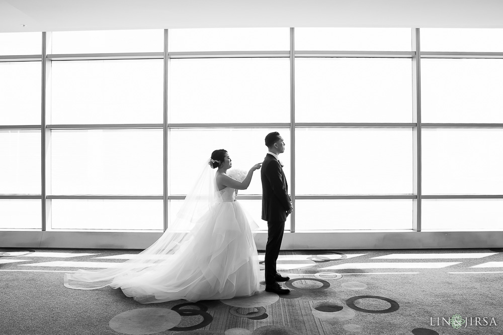 16-JW-Marriott-LA-Live-Hotel-Los-Angeles-Wedding-Photography