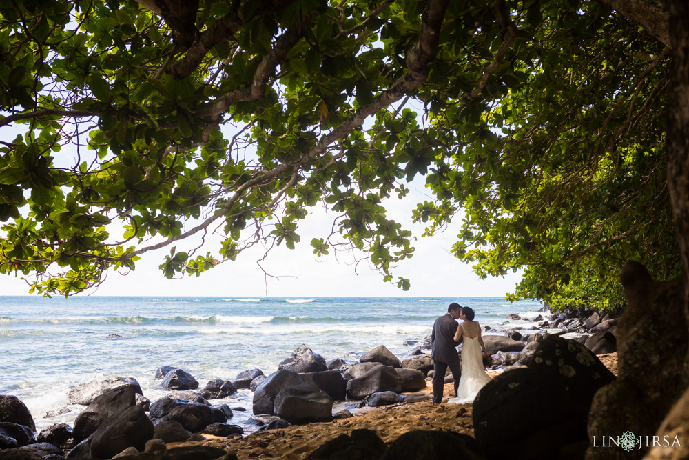 16-St-Regis-Princeville-Kauai-Hawaii-Wedding-Photography