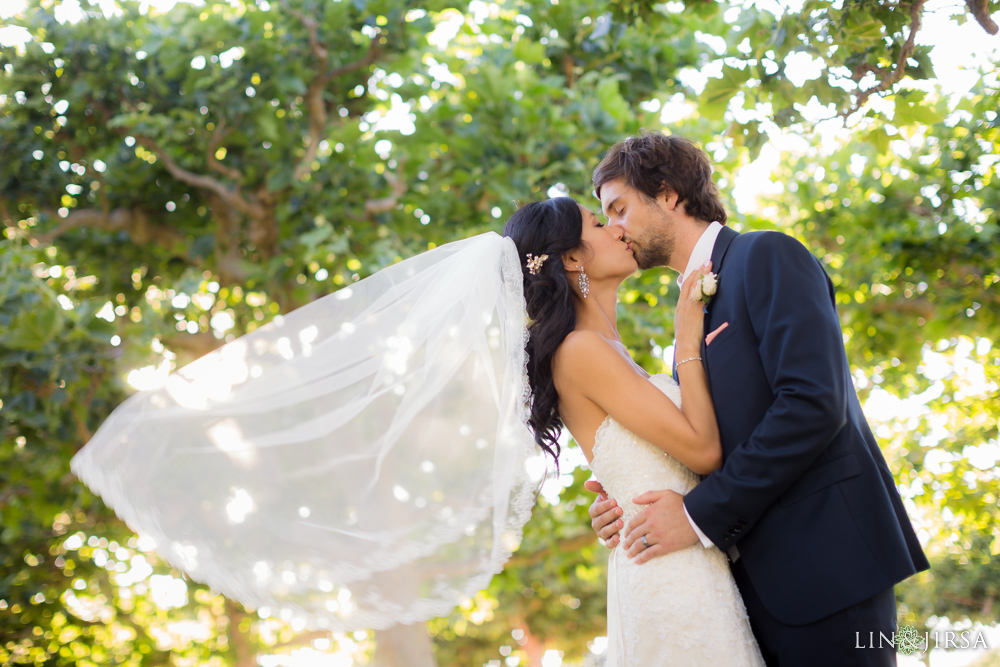 31-Gainey-Vineyards-Wedding-Photography-Santa-Ynez