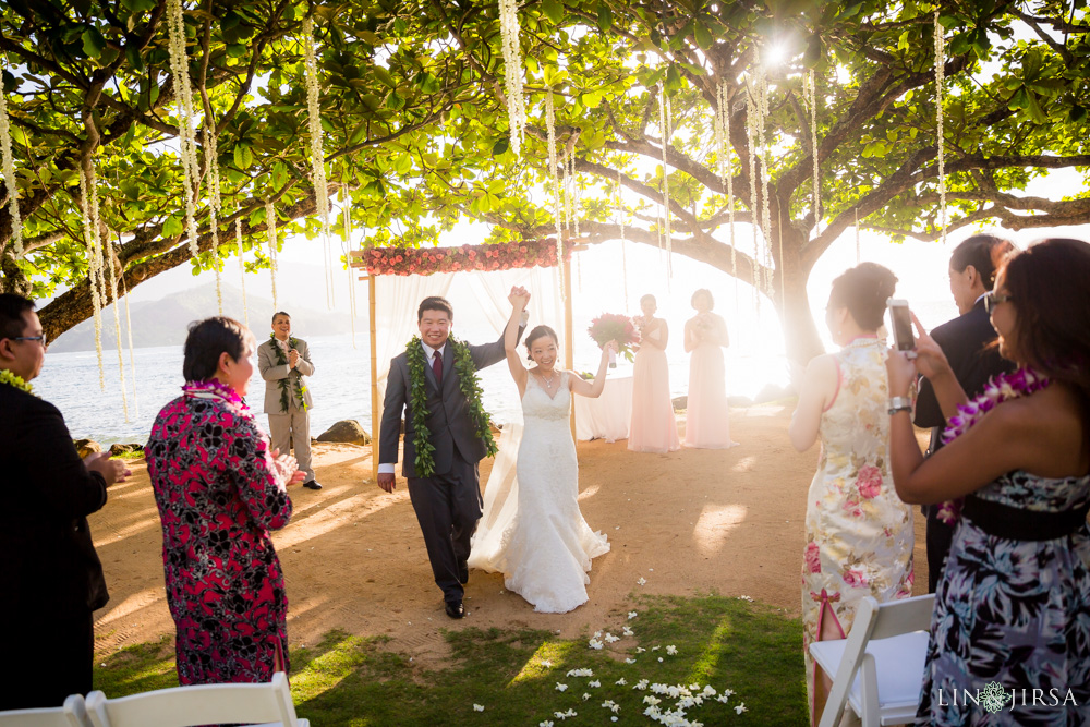 37-St-Regis-Princeville-Kauai-Hawaii-Wedding-Photography